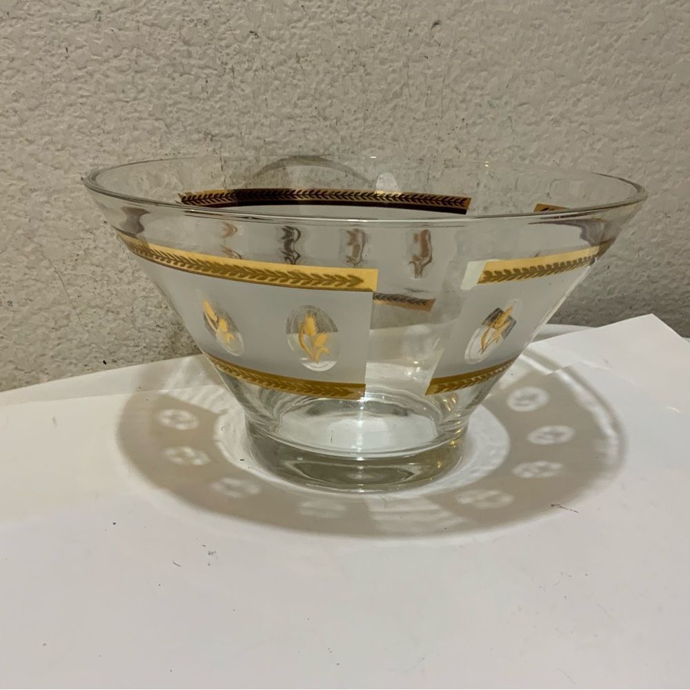 Vintage 1960s Anchor Hocking Mid Century Gold Wheat Large Glass Serving Bowl